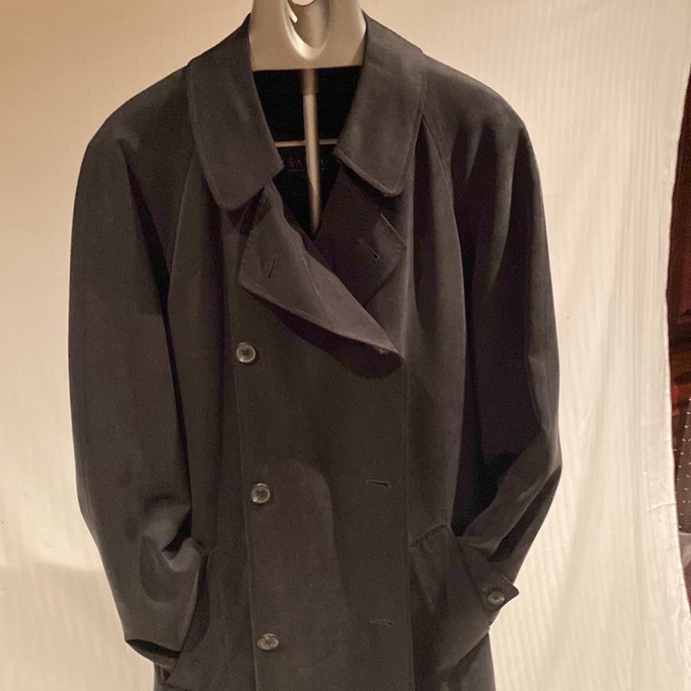Sanyo New York Full length Men’s Trench Coat  Sz 44R